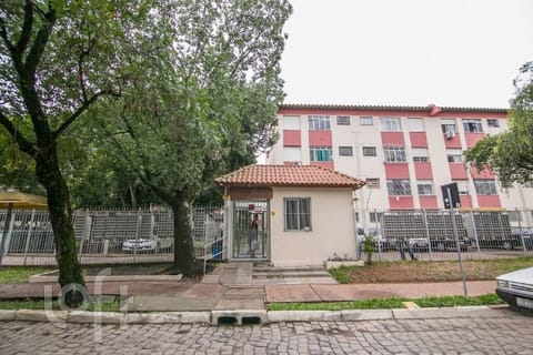 Image 26 - 266142